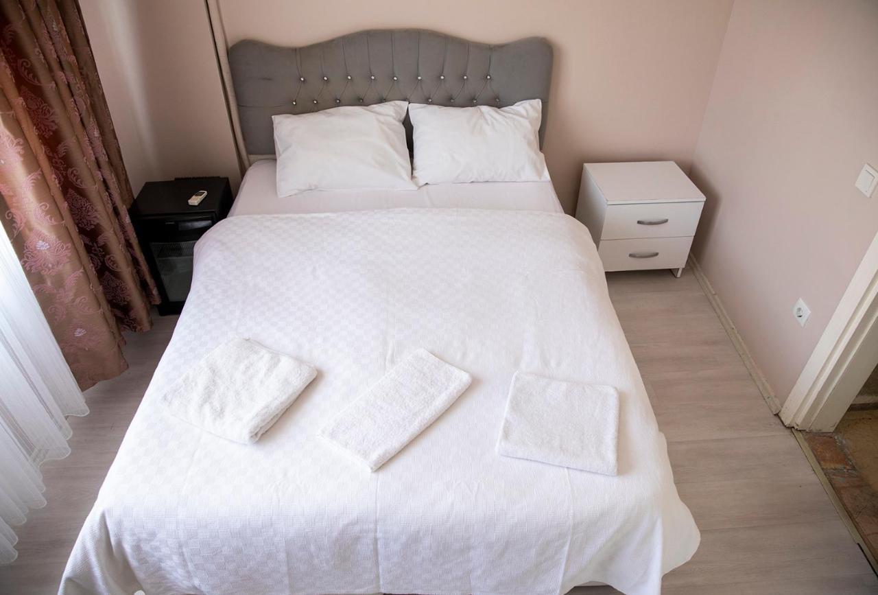 Liya Boutique Hotel Istanboel Buitenkant foto